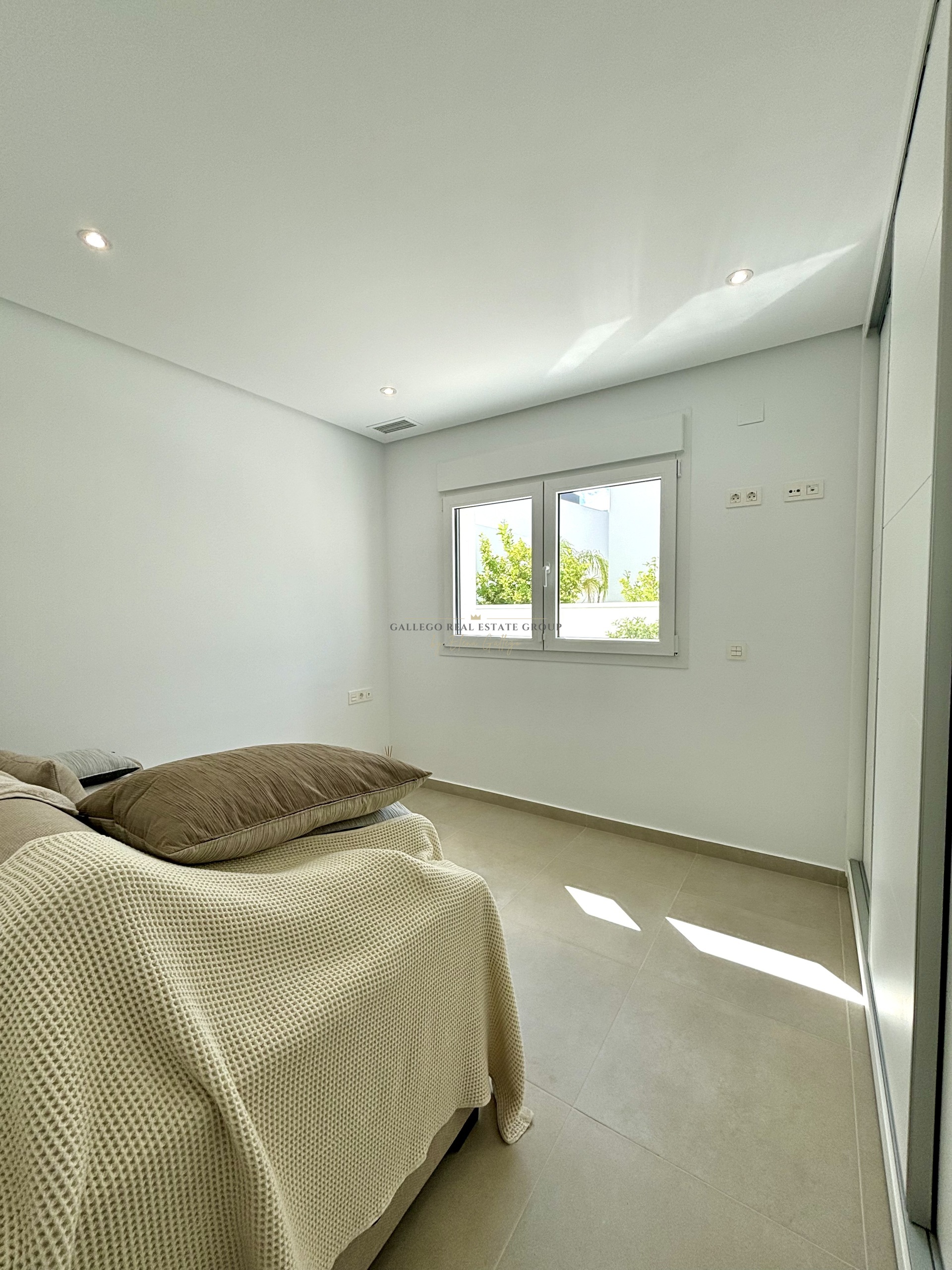 Venta de casa en Benijófar