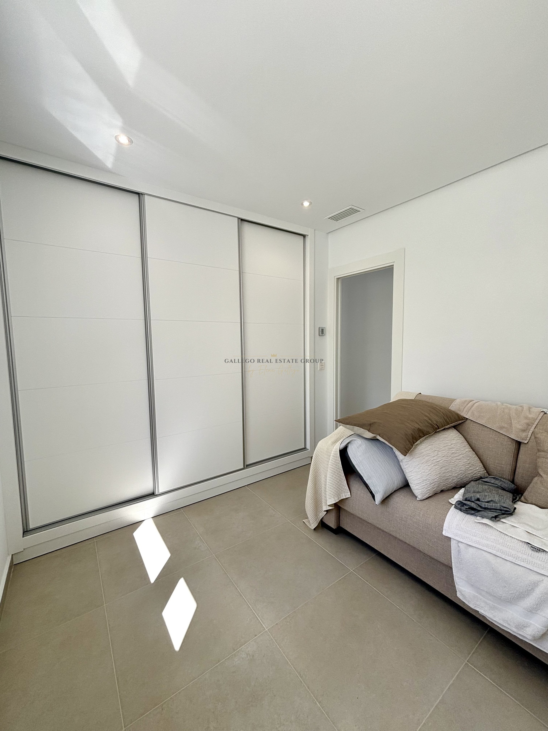 Venta de casa en Benijófar