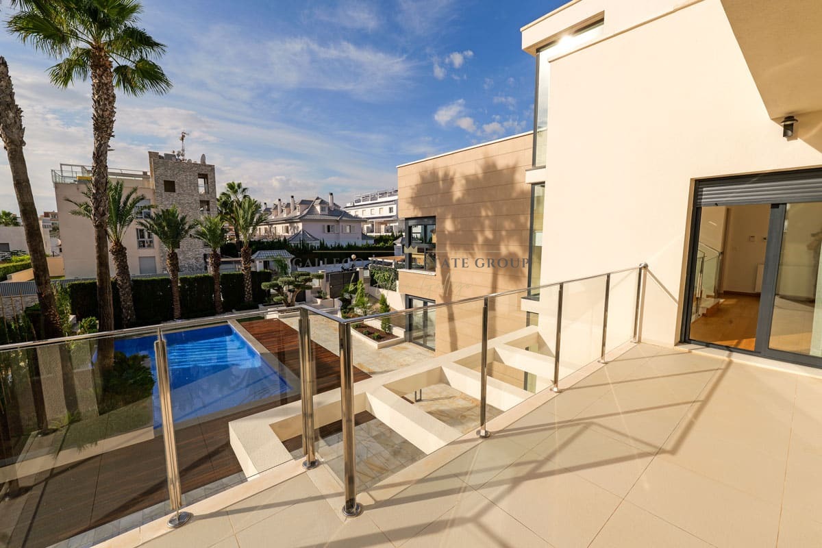 Venta de villa en Torrevieja