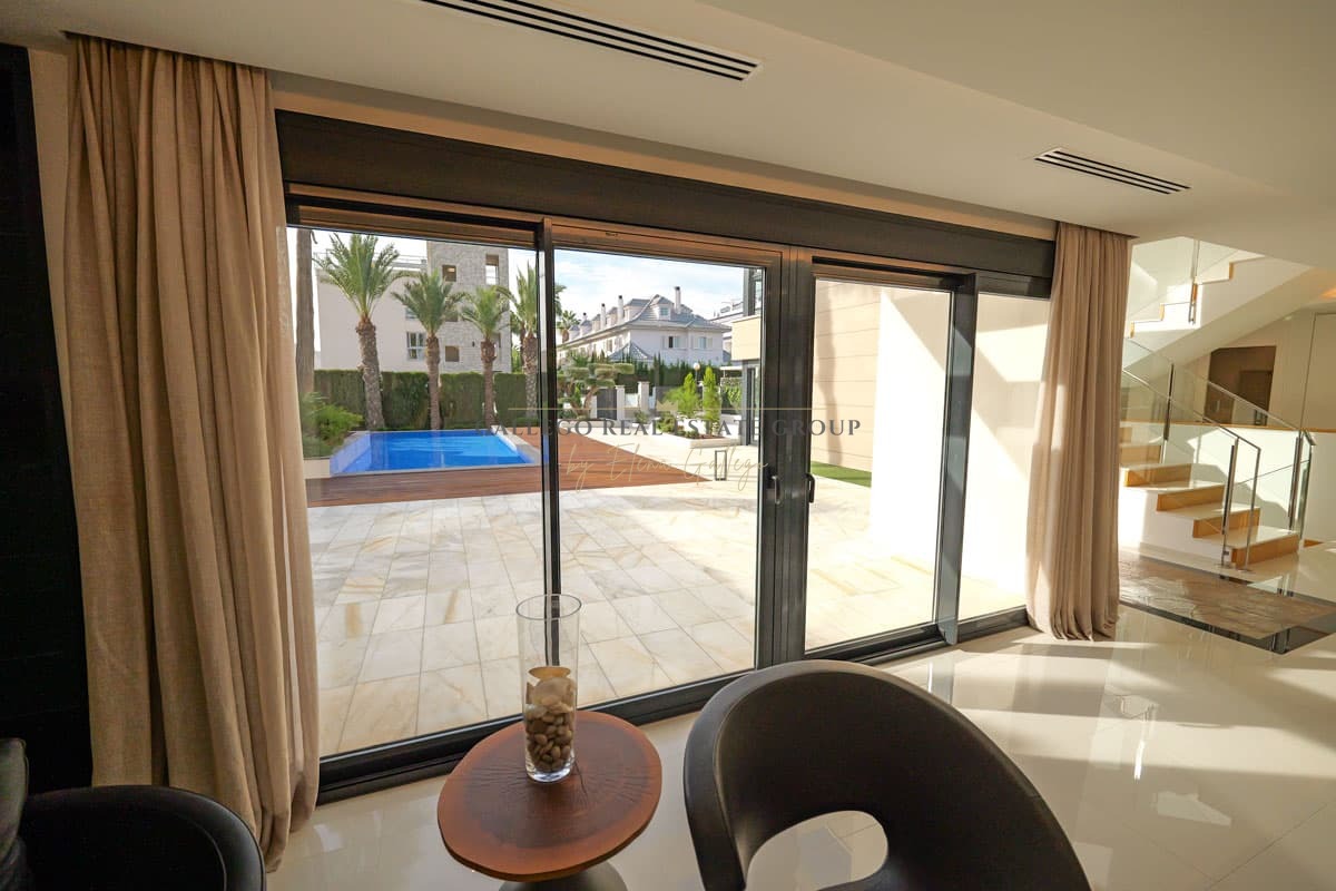 Venta de villa en Torrevieja