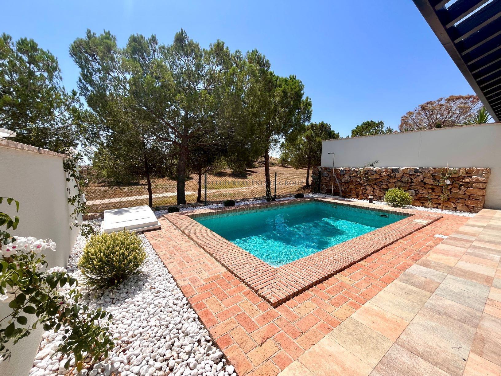 Venta de obra nueva en Peraleja Golf