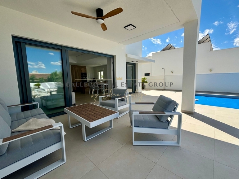 Venta de casa en Rojales
