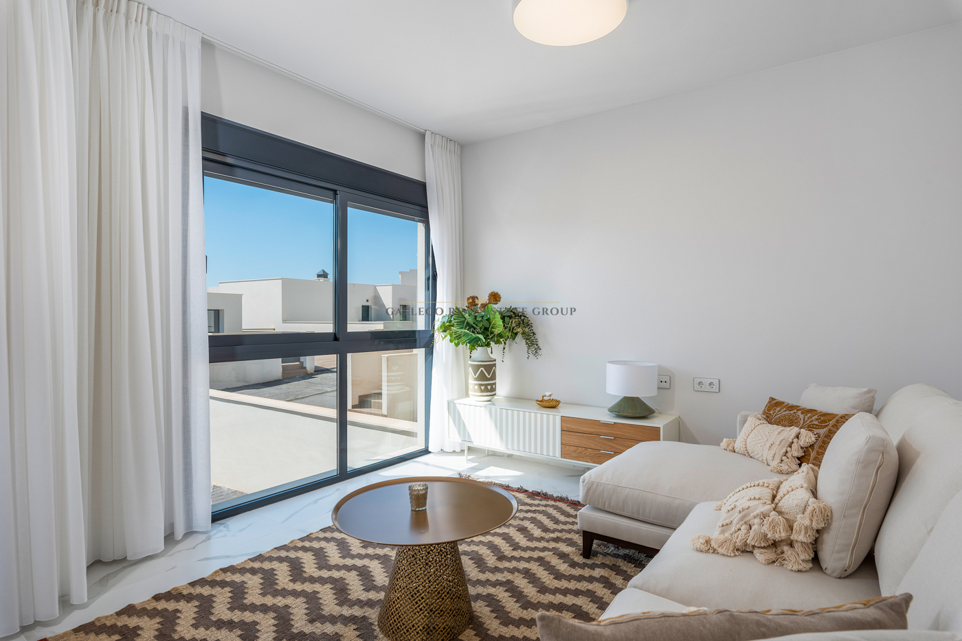 Venta de bungalow en San Miguel de Salinas