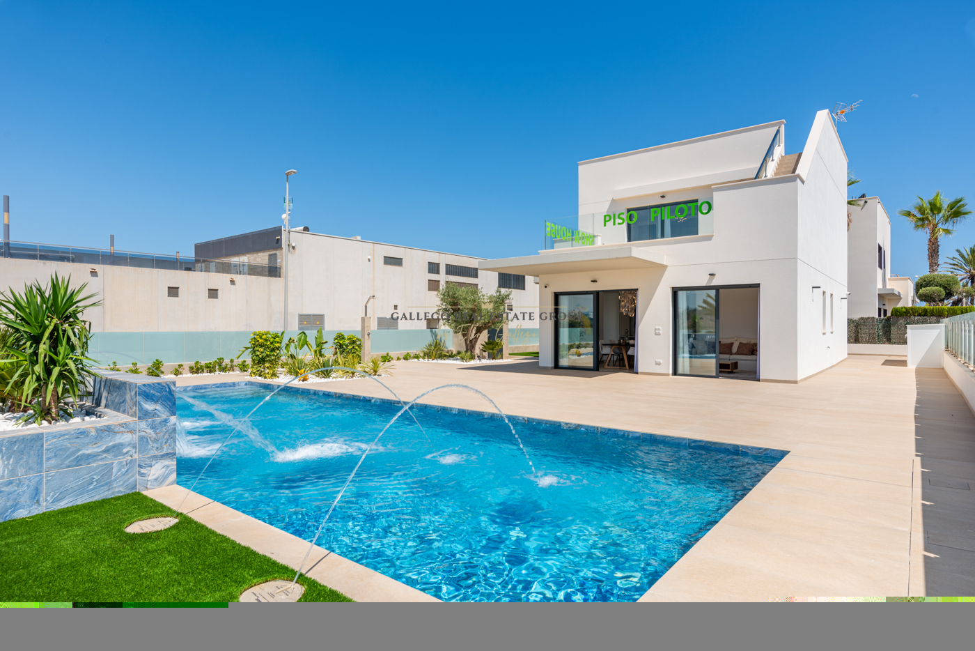 Venta de villa en Dehesa de Campoamor