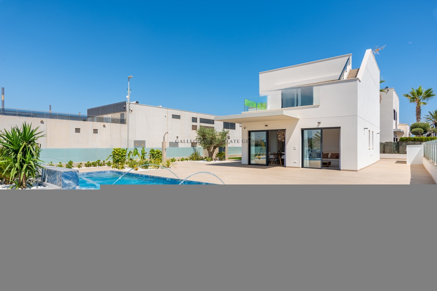 Venta de villa en Dehesa de Campoamor