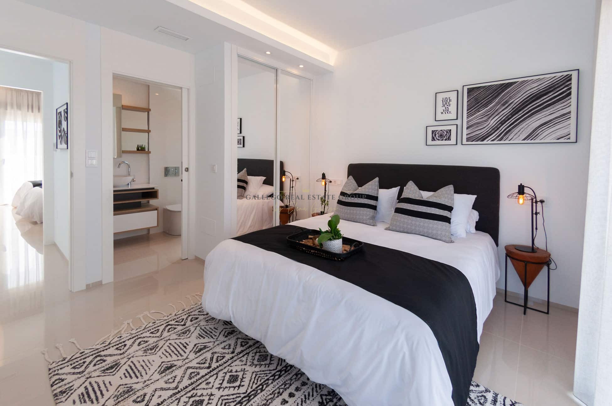 Venta de casa en Los Alcázares
