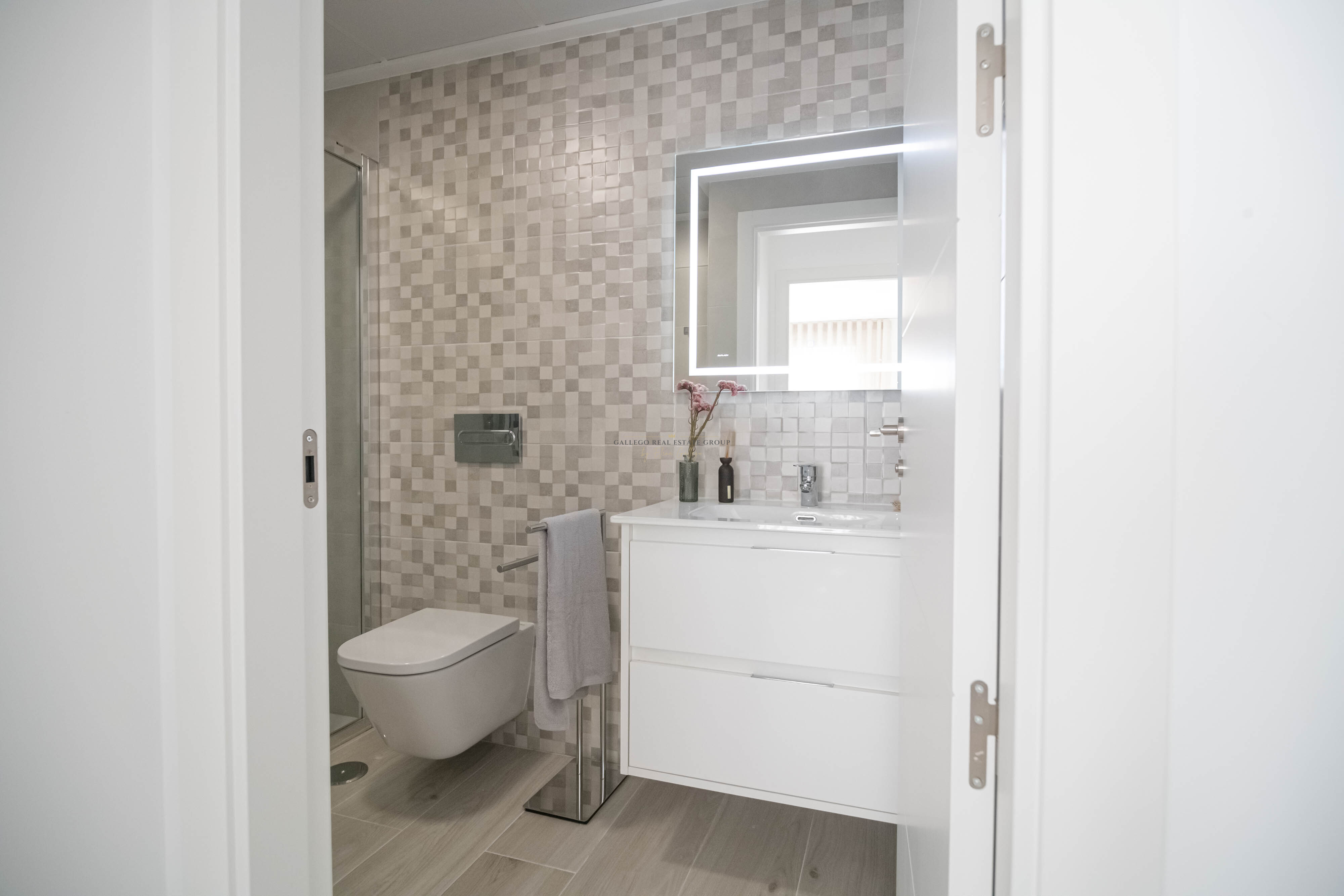 Venta de casa en Jerónimo y Avileses