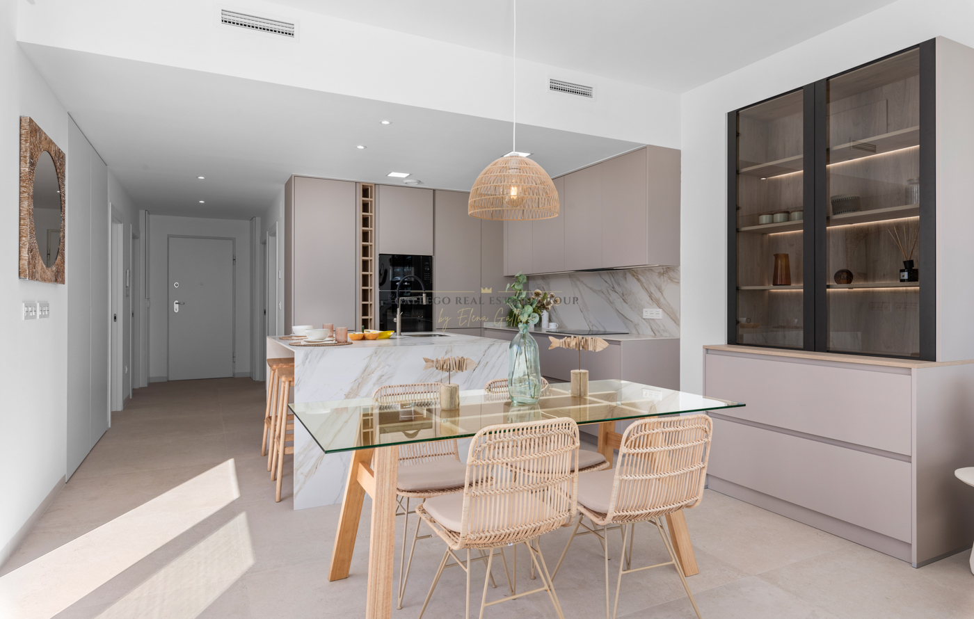Venta de casa en Los Alcázares