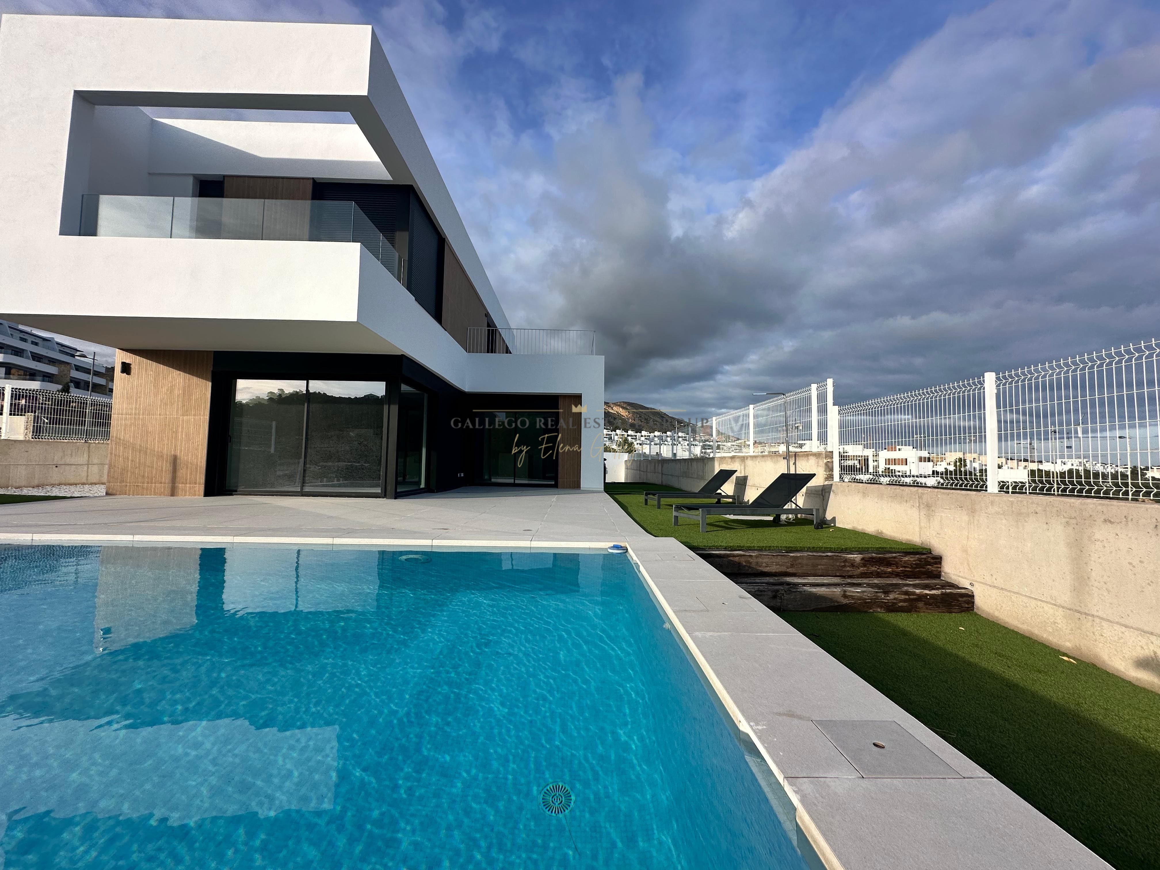 Venta de casa en Finestrat