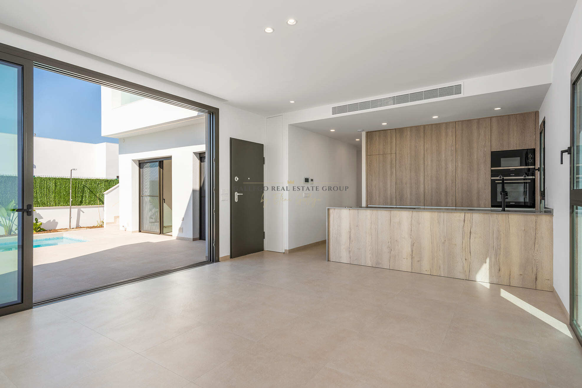 Venta de casa en Los Alcázares