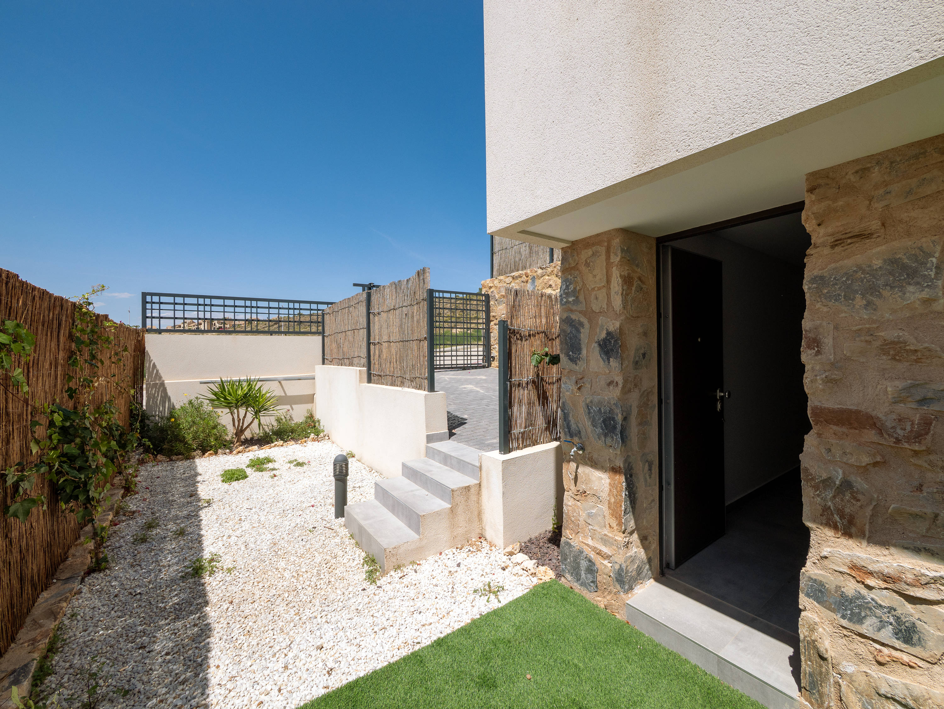Venta de casa en Algorfa