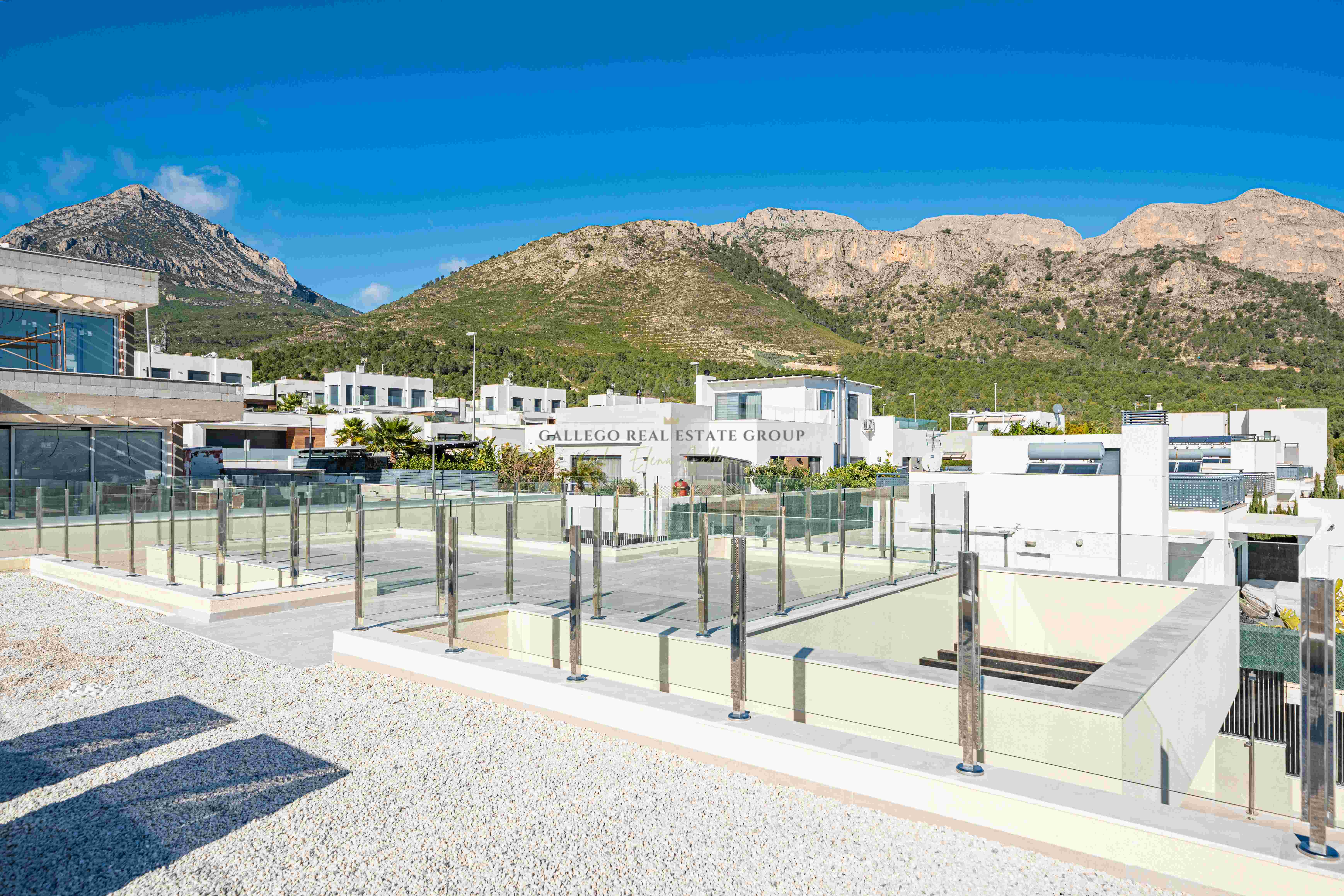 Venta de casa en Polop