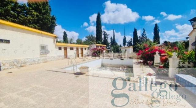 For sale of chalet in Cartagena