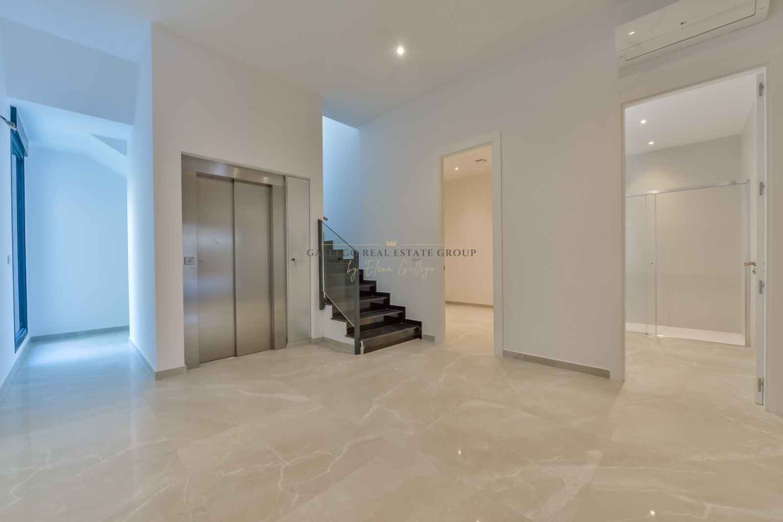 Venta de villa en Finestrat