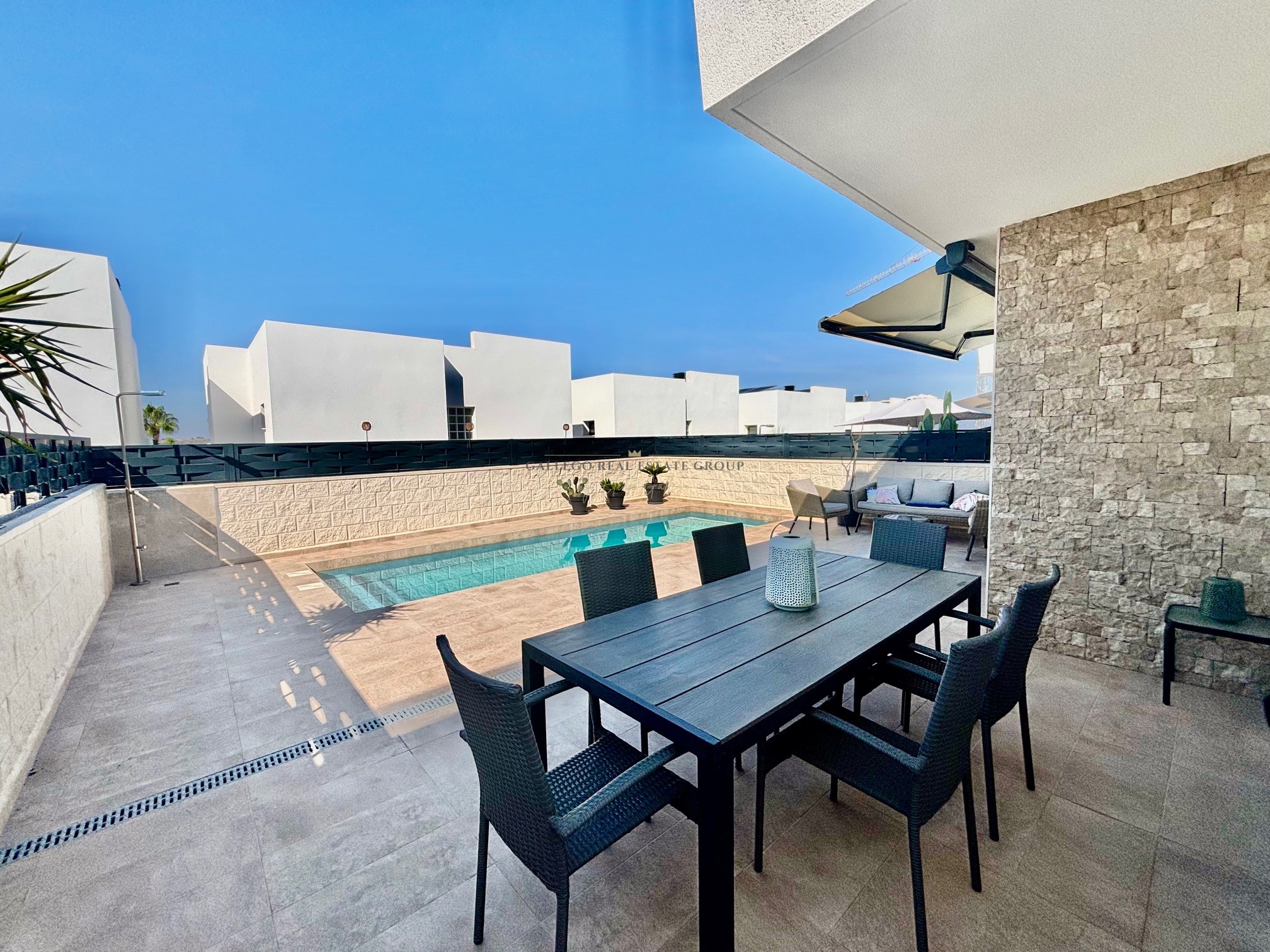 Venta de casa en Benijófar