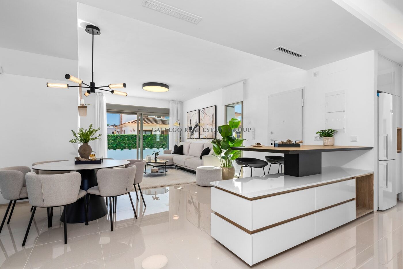 Venta de casa en Los Alcázares