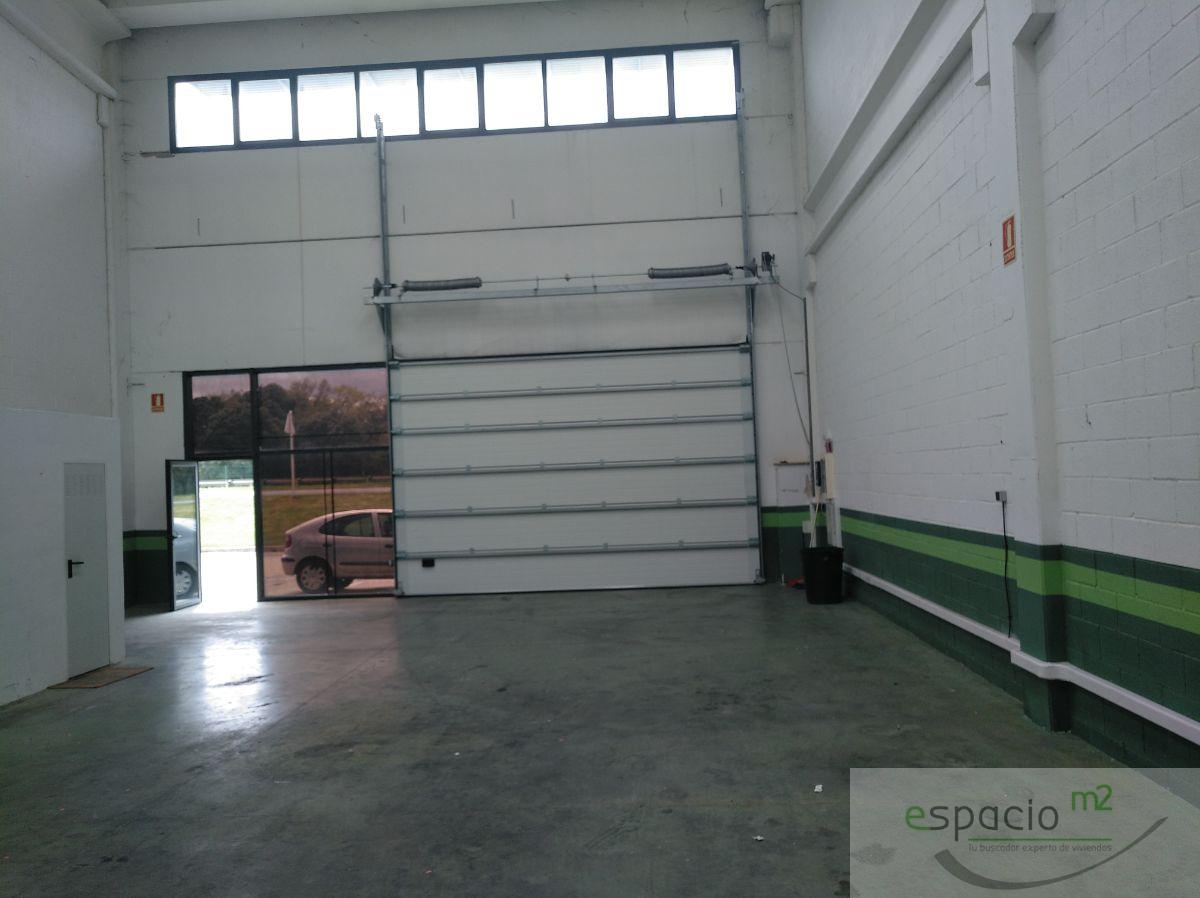 For sale of industrial plant/warehouse in Burgos