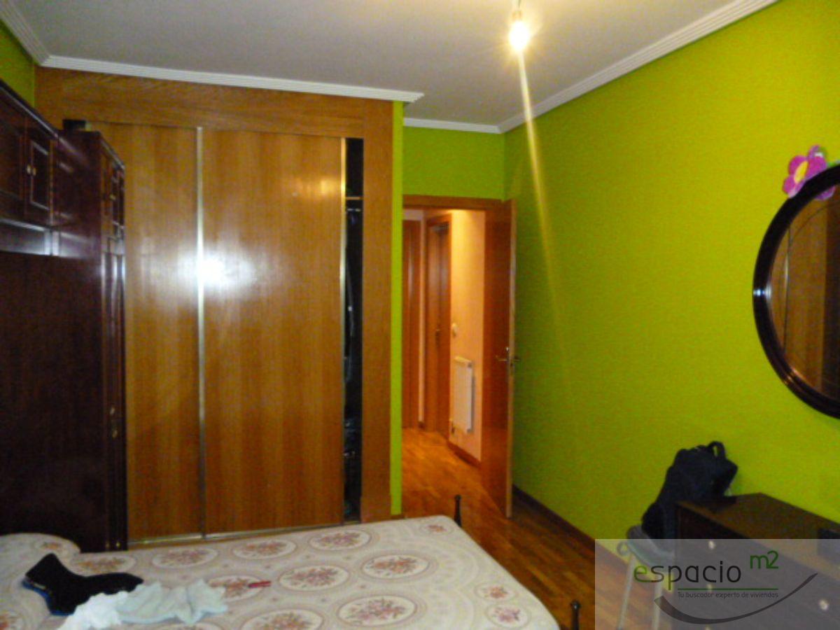 For sale of chalet in Burgos