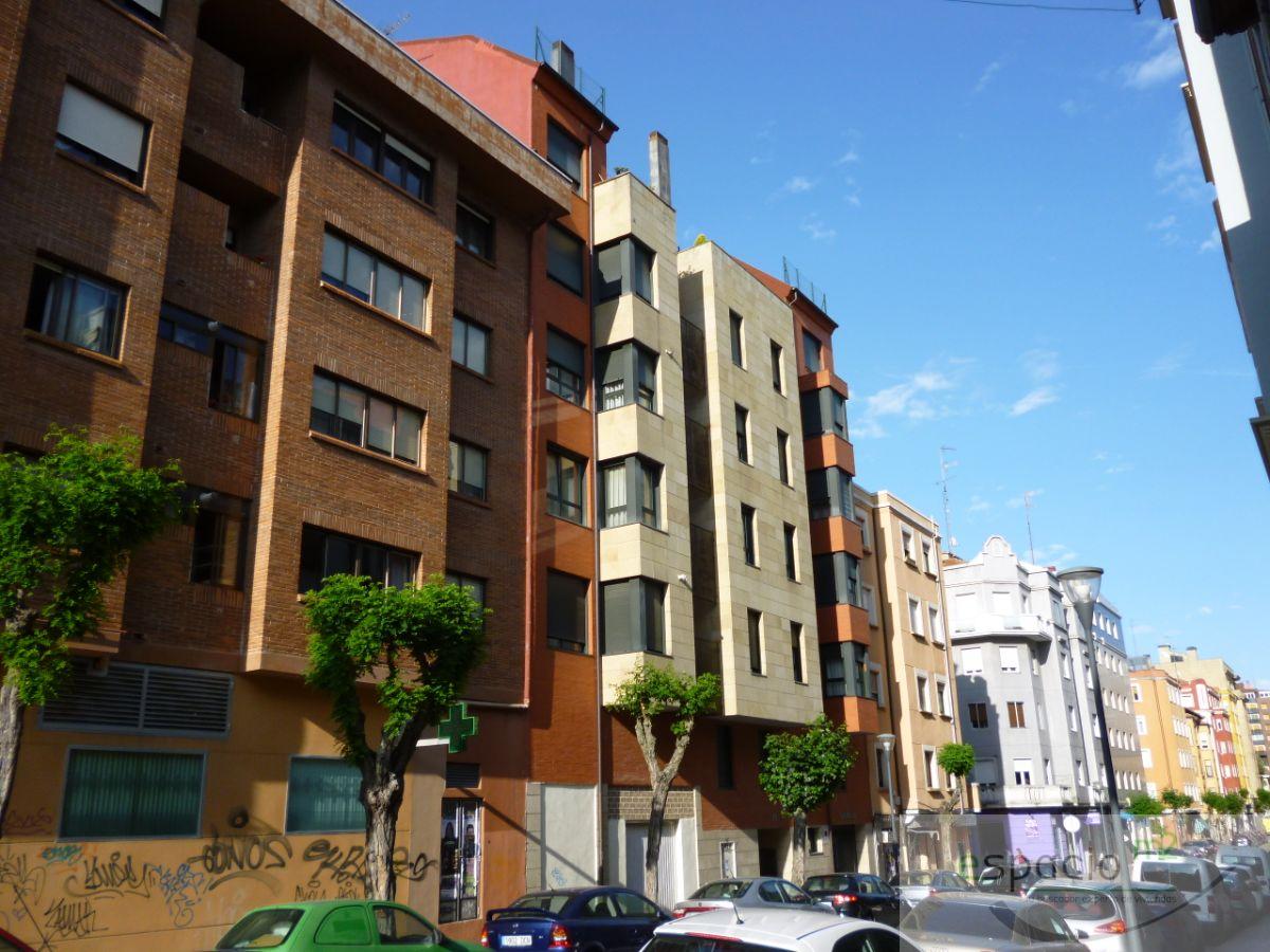 For sale of building in Burgos