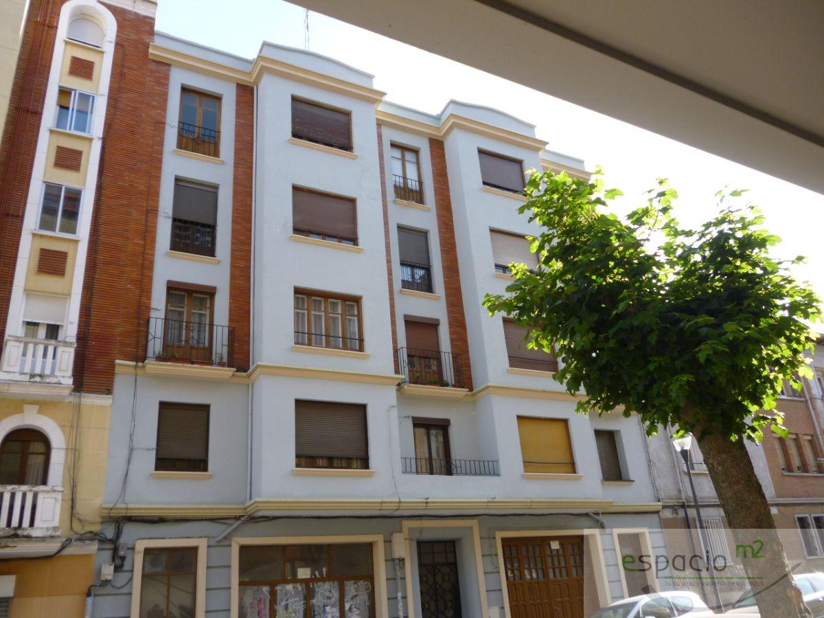 For sale of building in Burgos