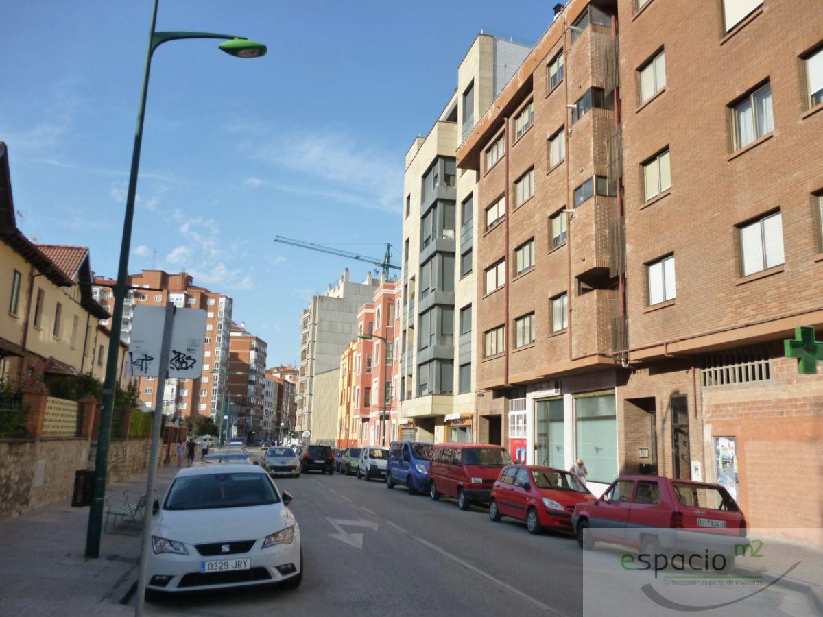 For sale of building in Burgos