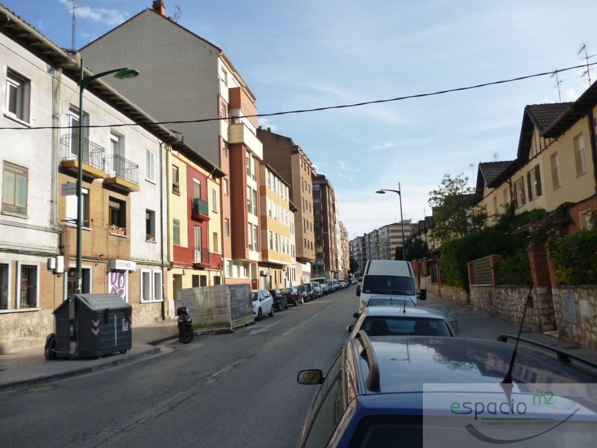 For sale of building in Burgos