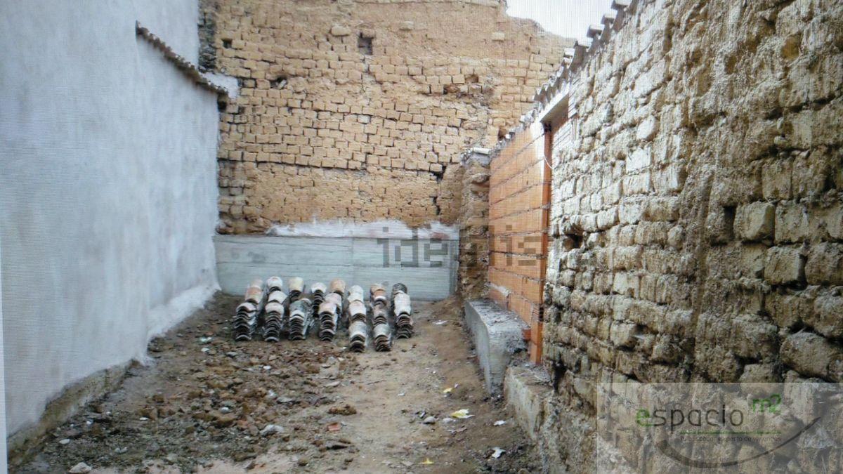 Venta de terreno en Villamayor de los Montes