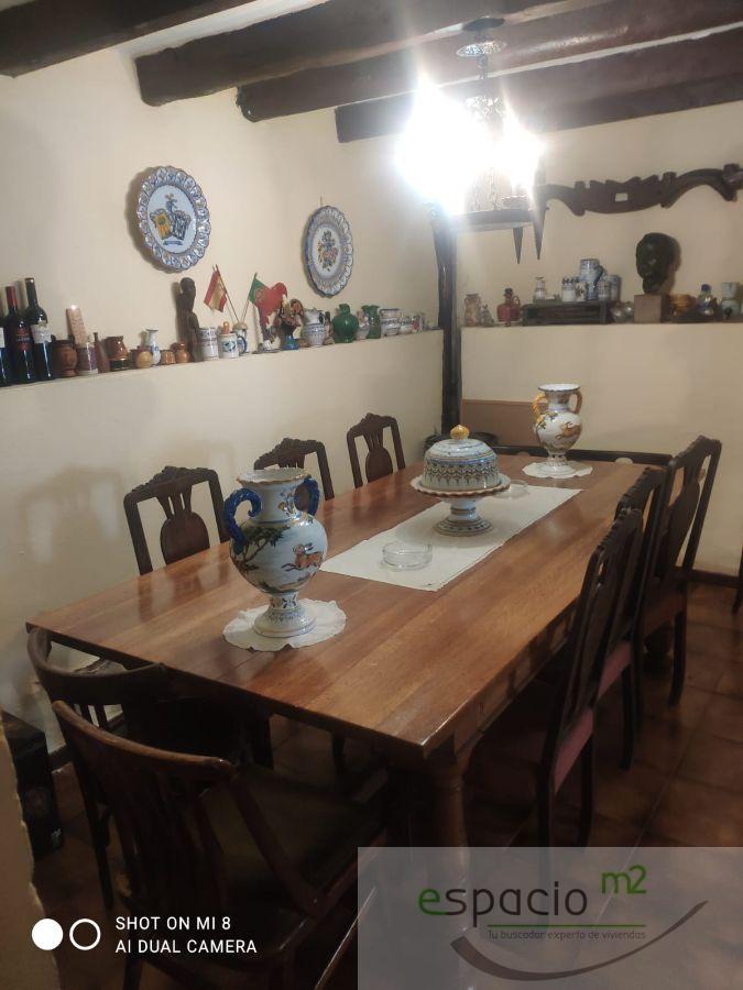 For sale of house in Tardajos