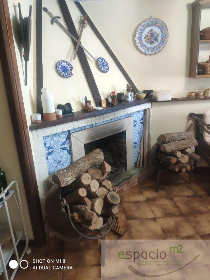 For sale of house in Tardajos
