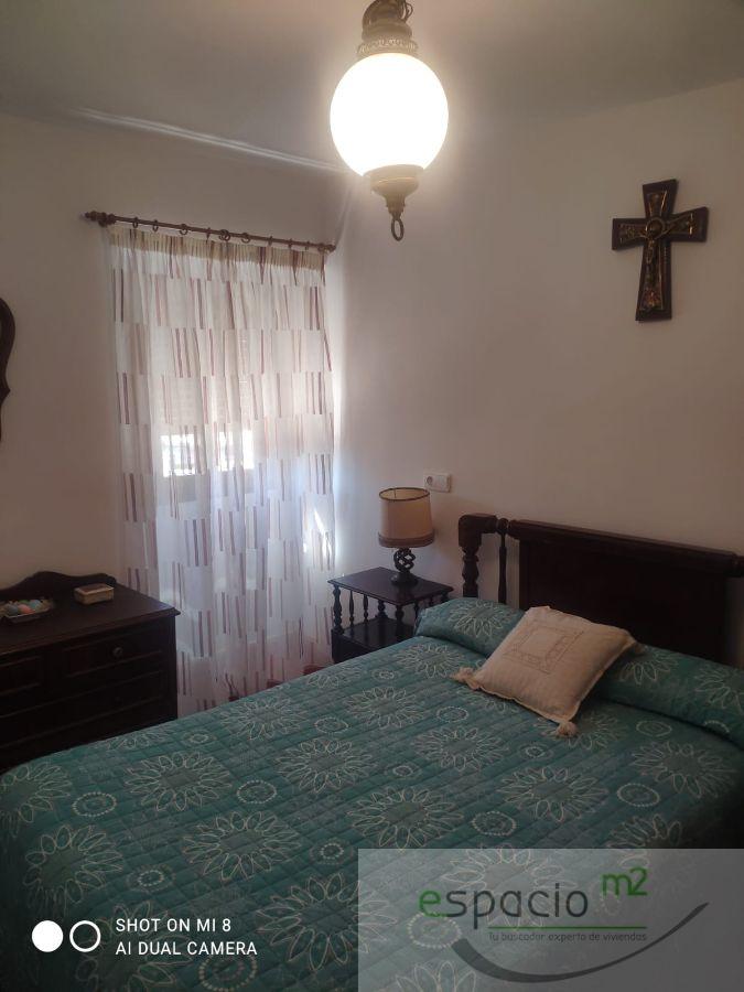 For sale of house in Tardajos
