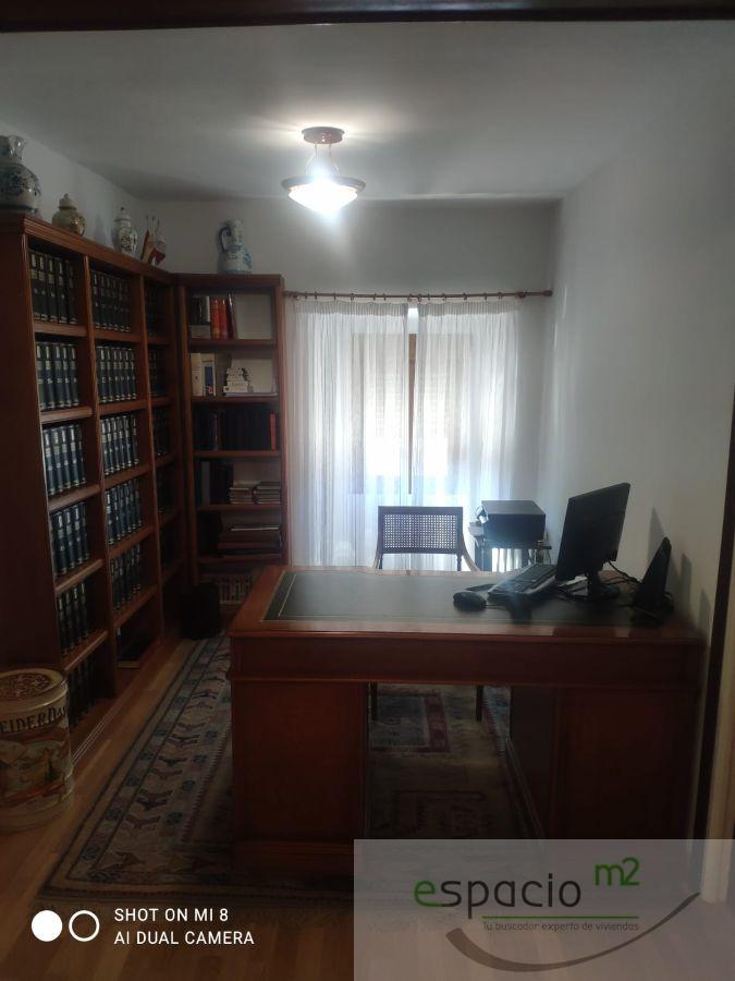 For sale of house in Tardajos