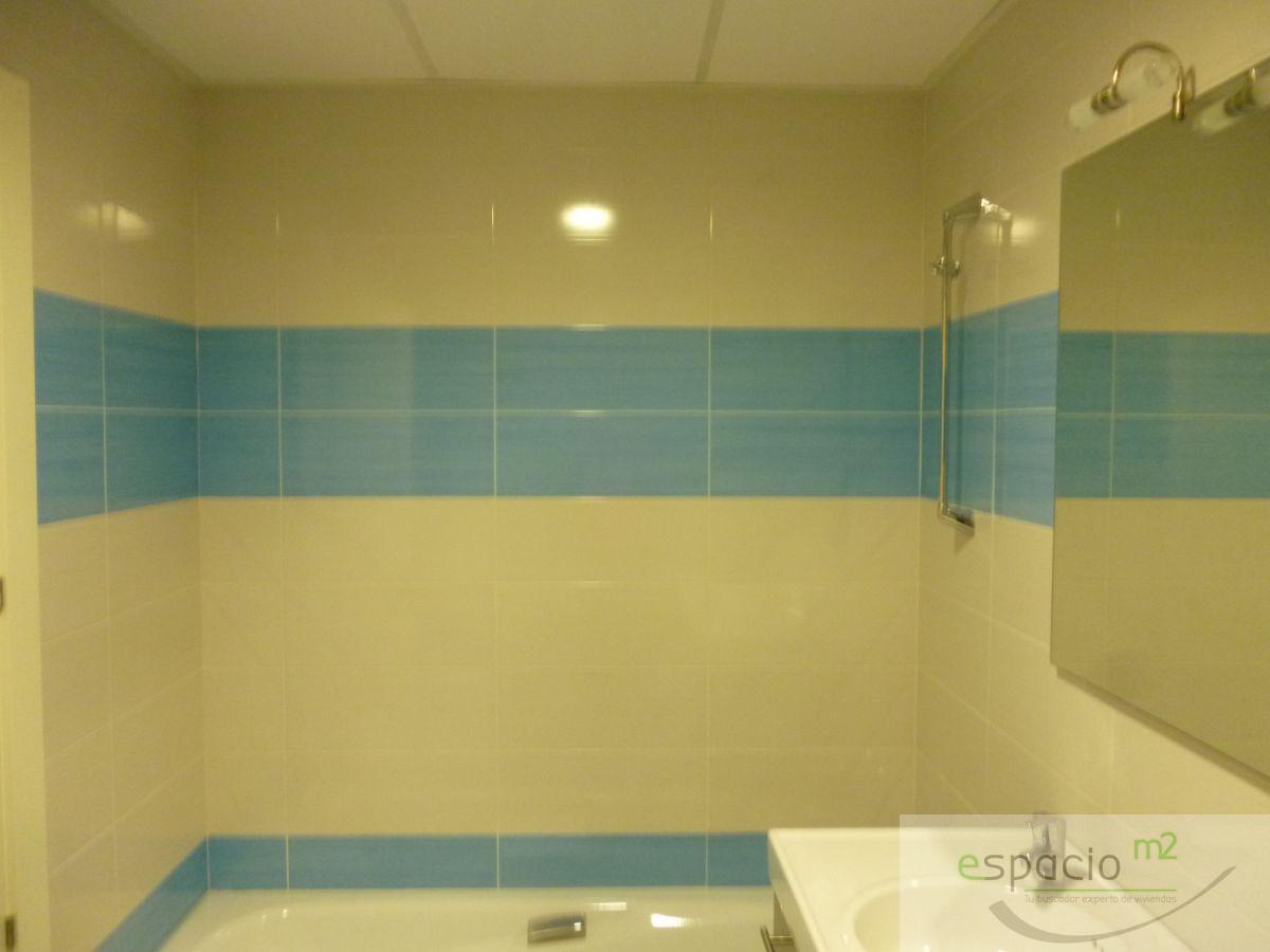 For sale of flat in Burgos