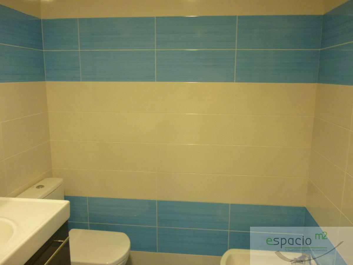 For sale of flat in Burgos