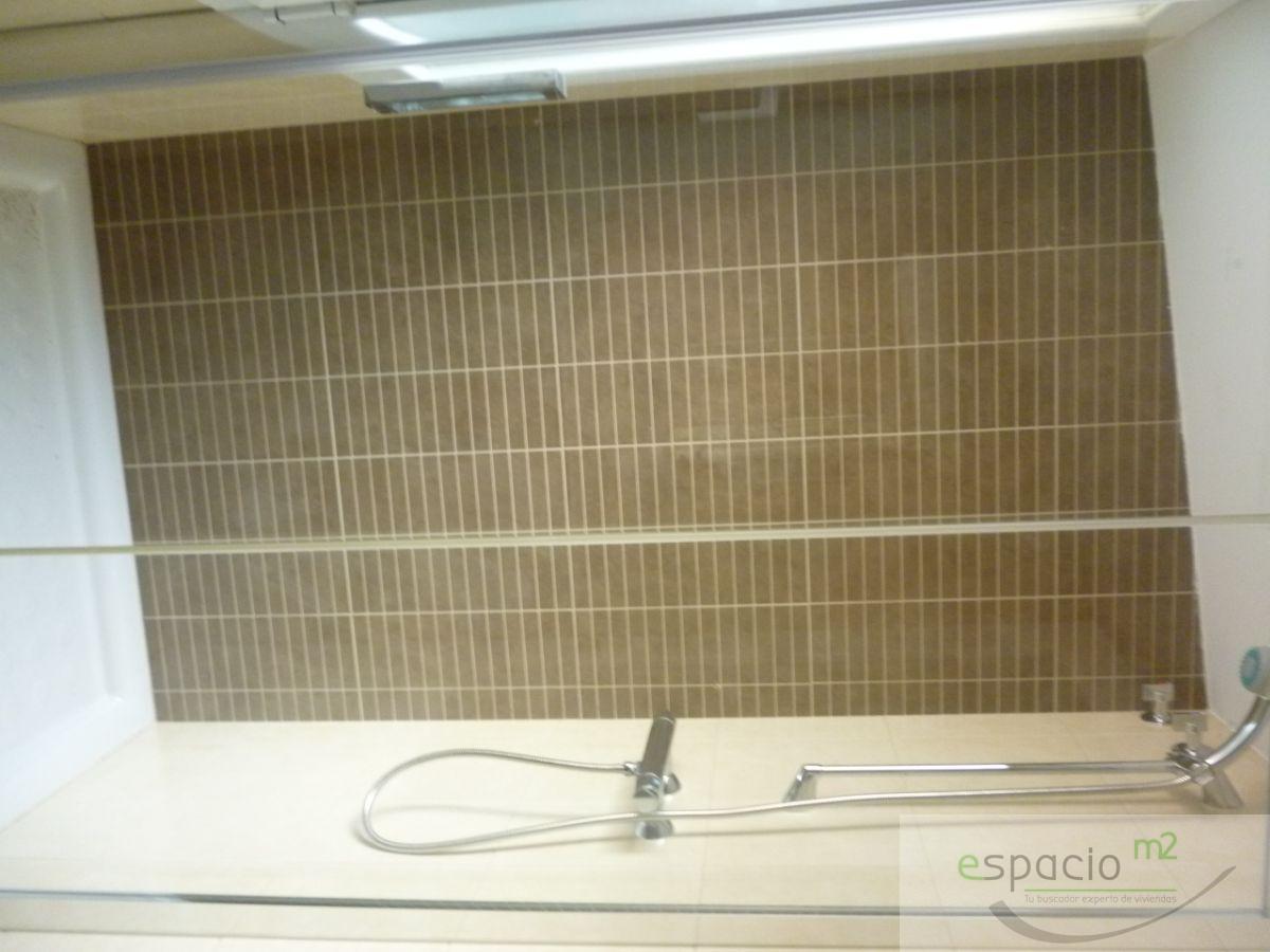 For sale of flat in Burgos