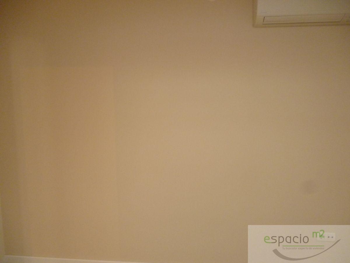 For sale of flat in Burgos