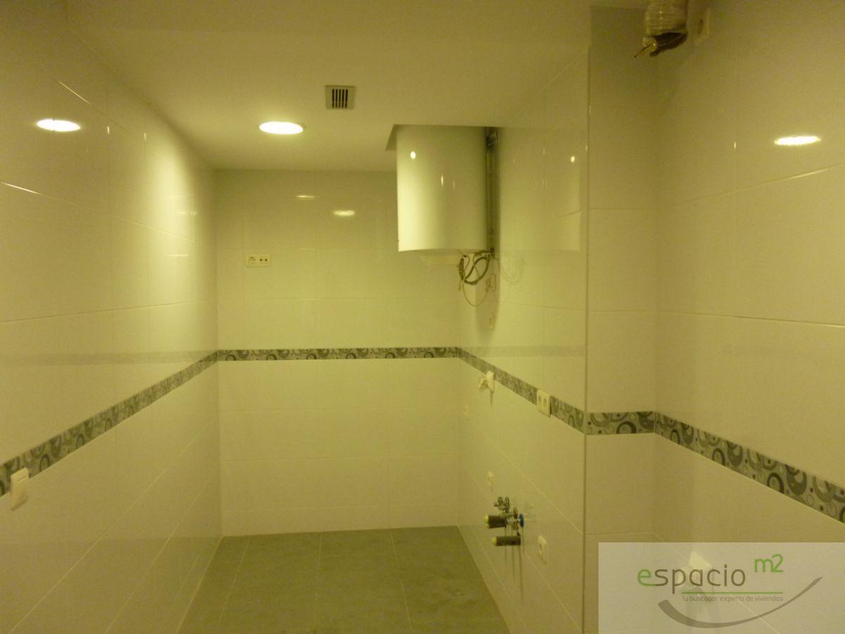 For sale of flat in Burgos