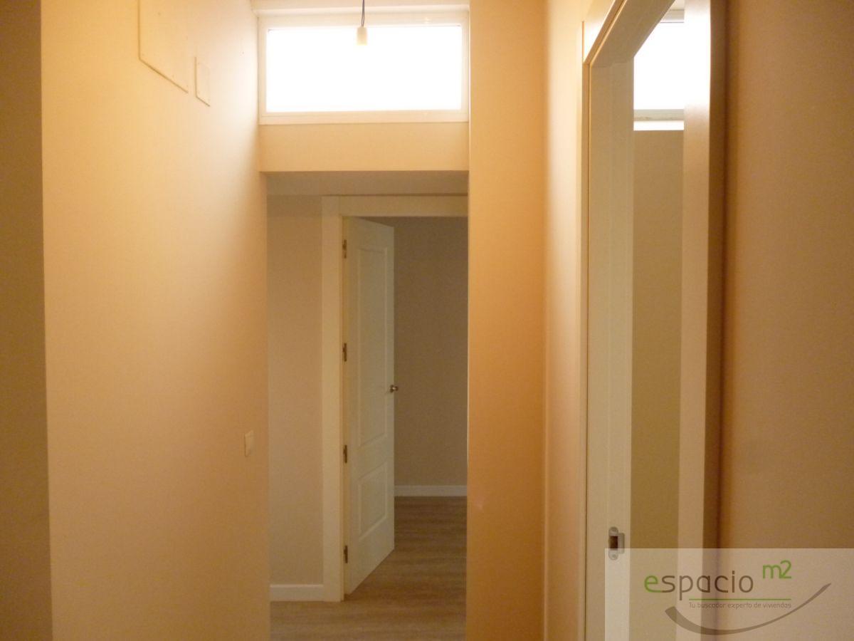 For sale of flat in Burgos