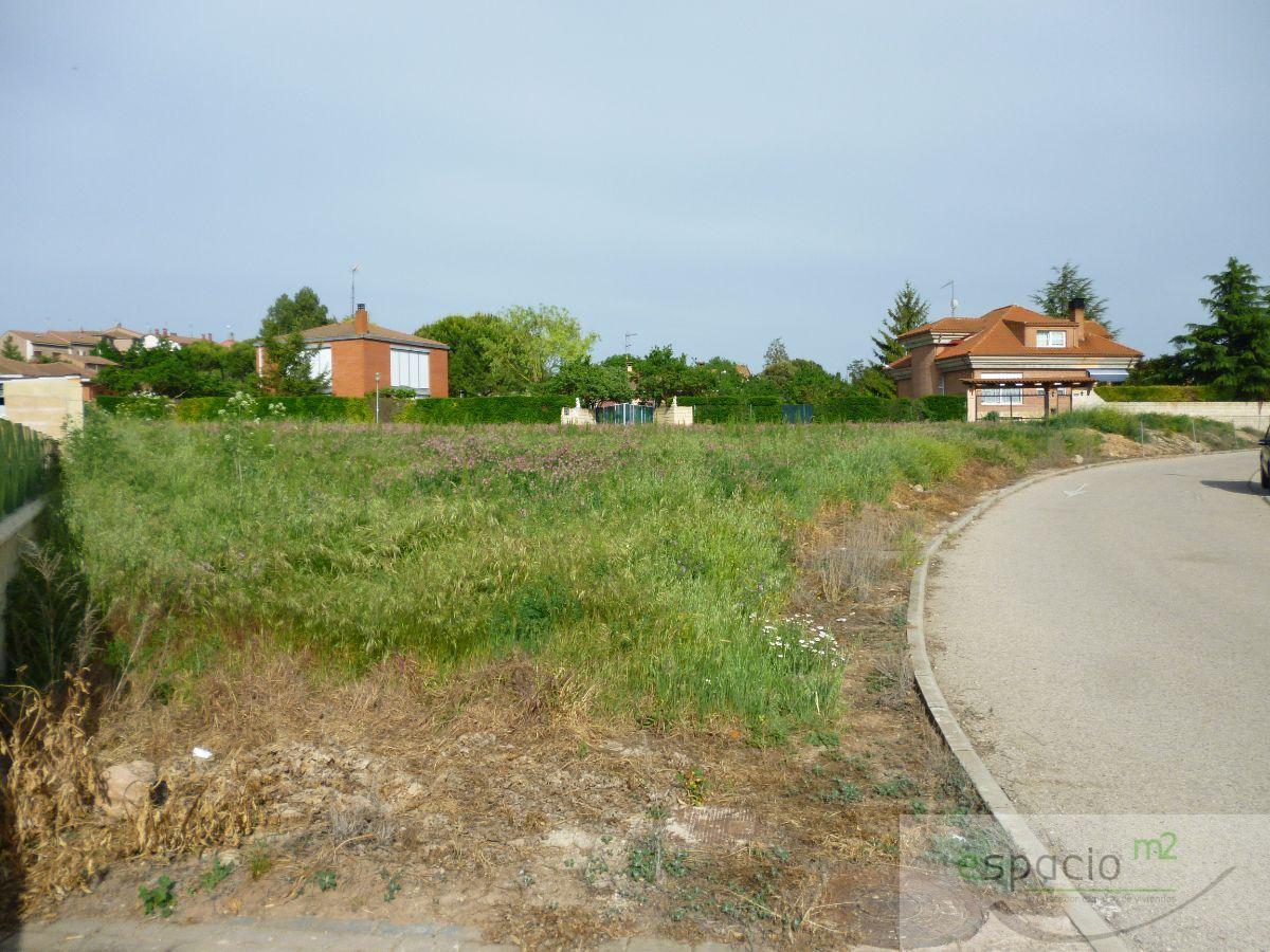 Venta de terreno en Villariezo