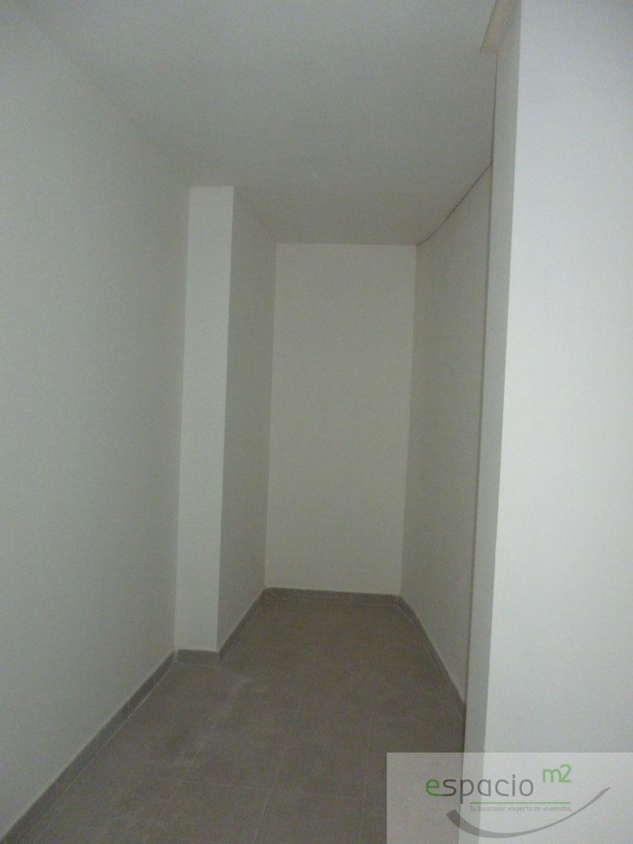 For sale of flat in Burgos