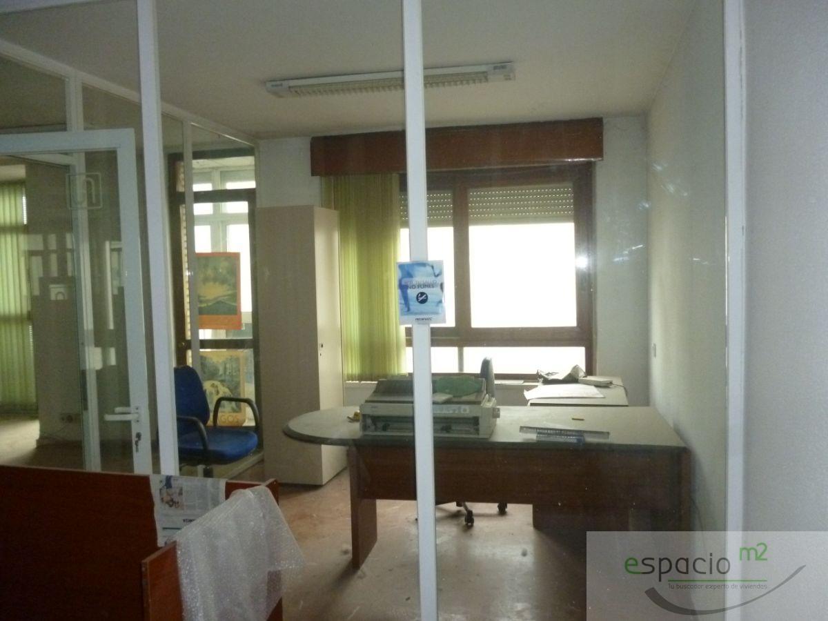 For sale of office in Burgos