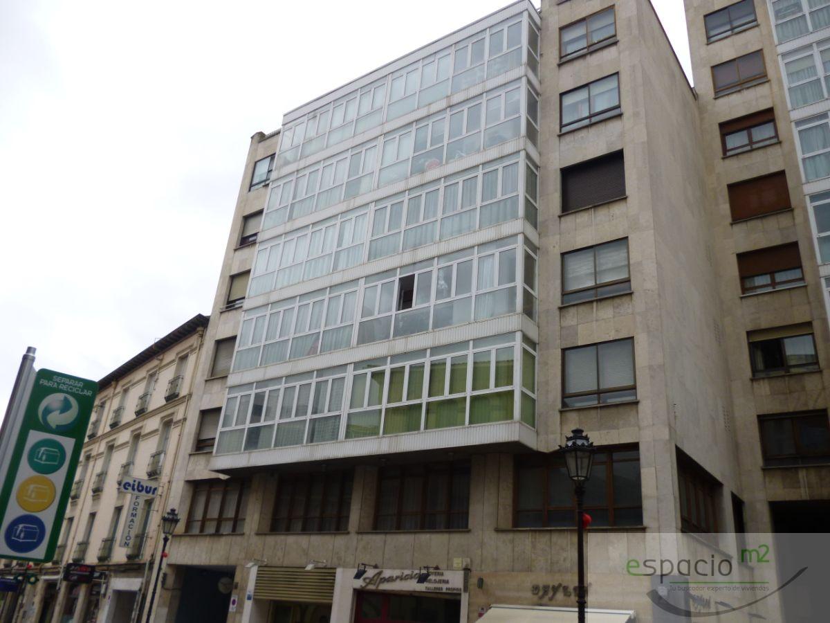 For sale of office in Burgos