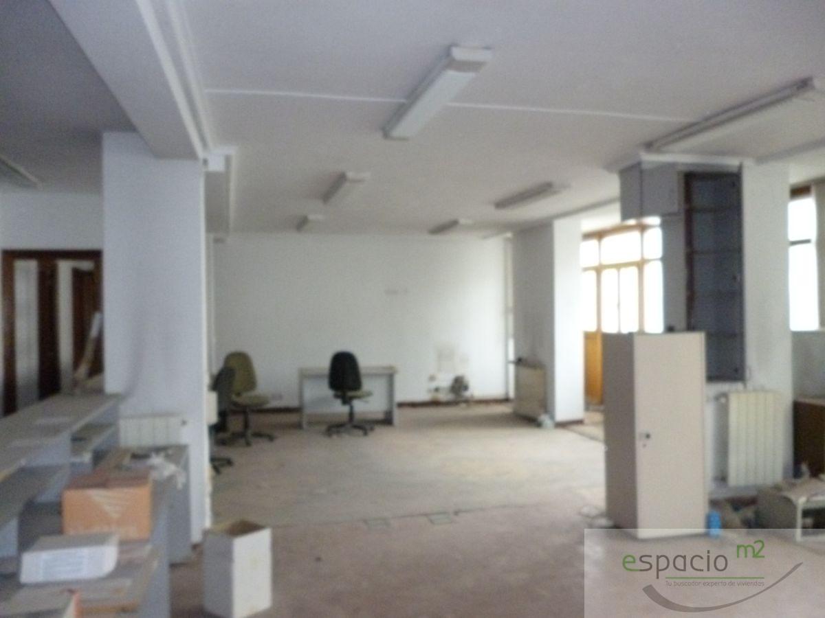 For sale of office in Burgos