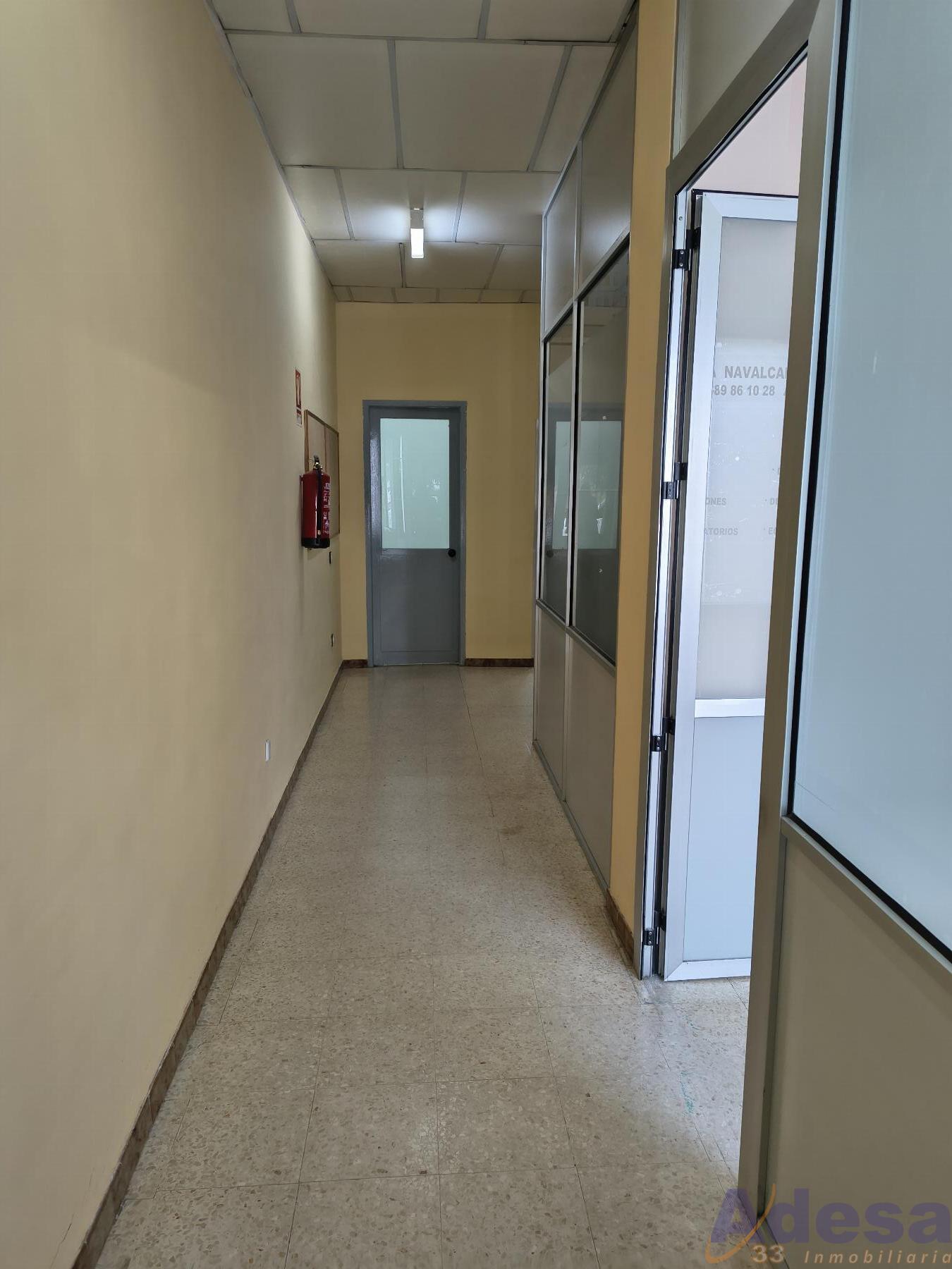 Venta de local en Navalcarnero