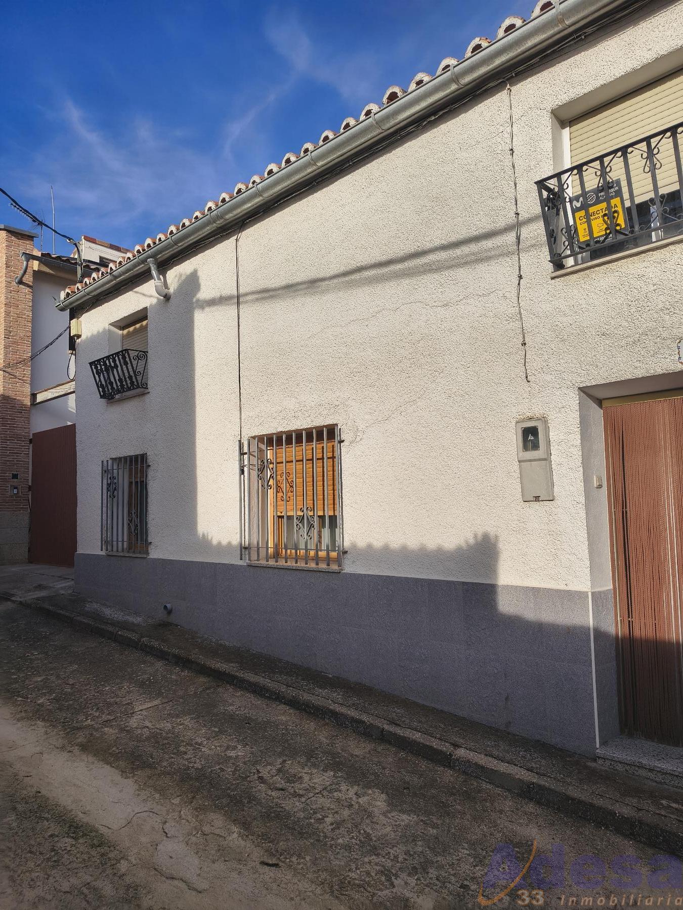 Venta de casa en La Torre de Esteban Hambrán