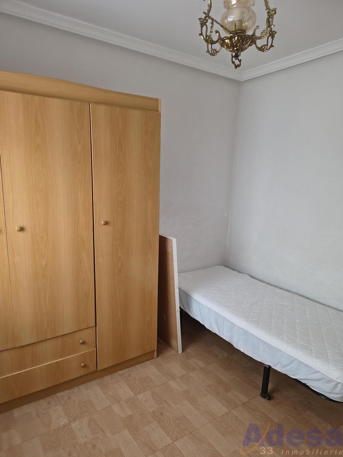Venta de casa en La Torre de Esteban Hambrán