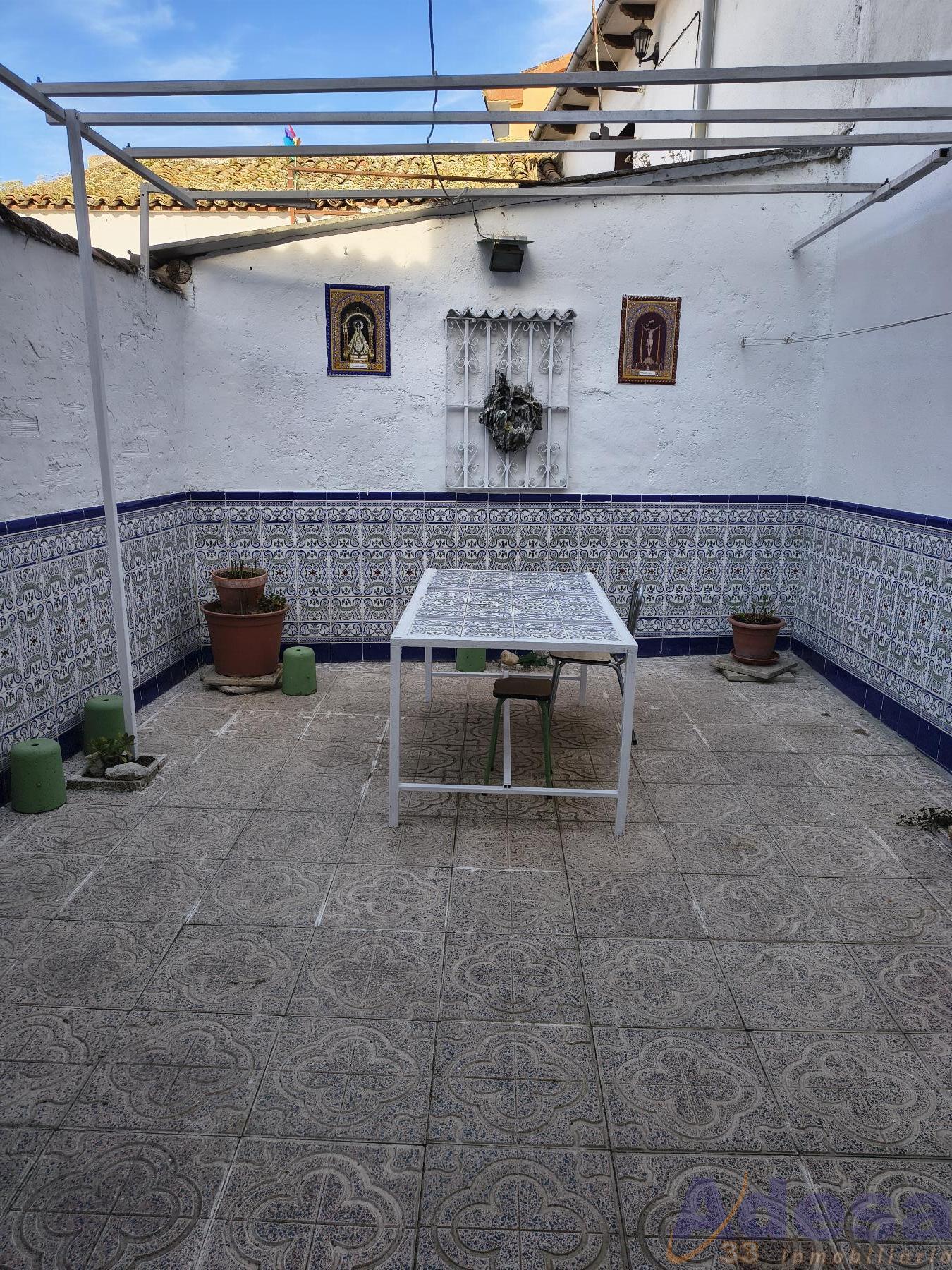 Venta de casa en La Torre de Esteban Hambrán