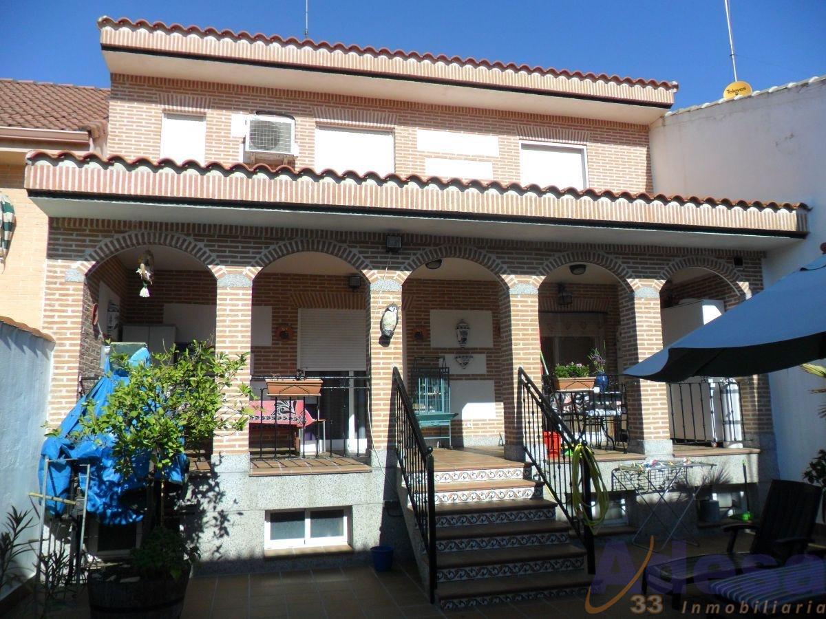 venta de chalet en Navalcarnero, centro Id:010412