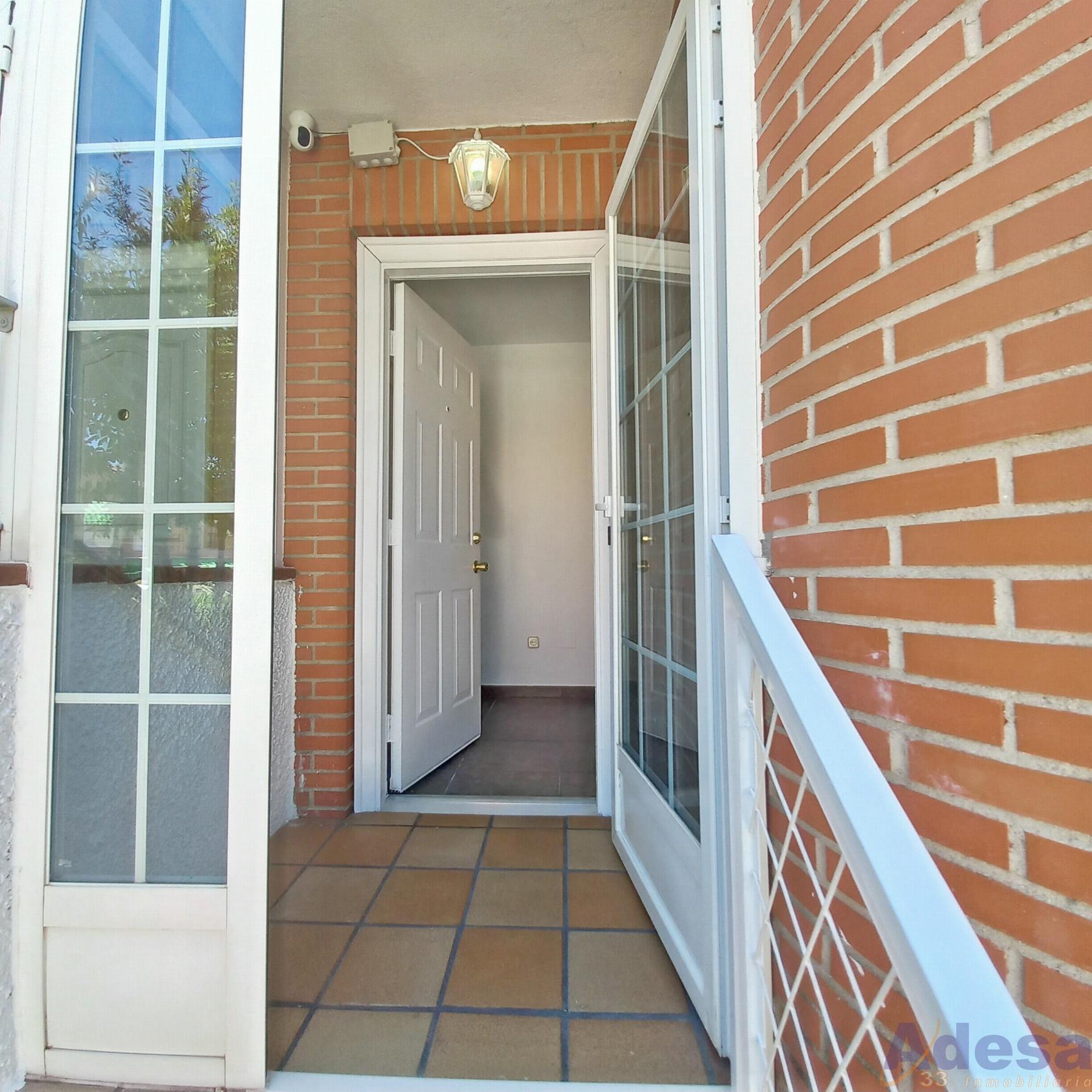 For sale of chalet in Navalcarnero