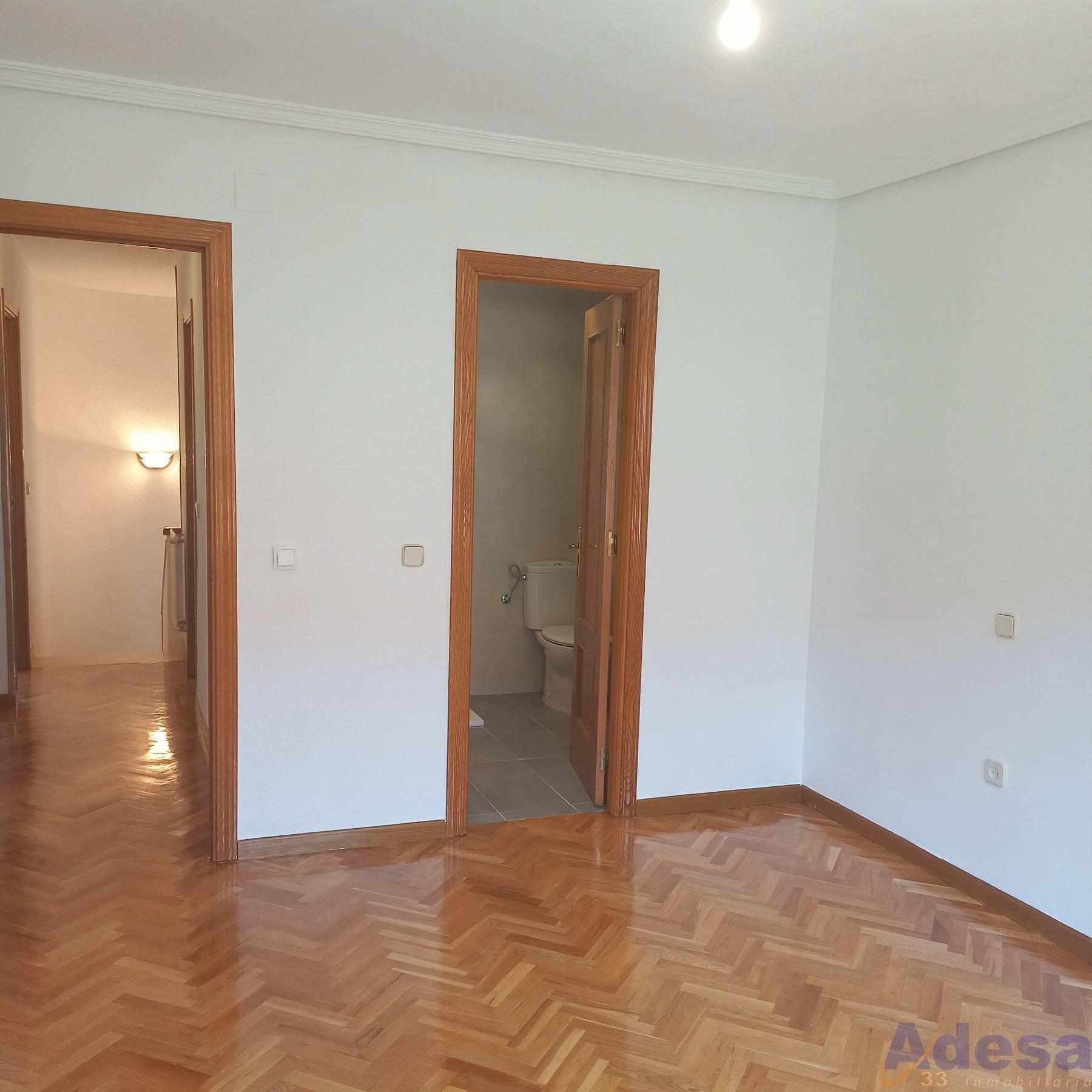 For sale of chalet in Navalcarnero