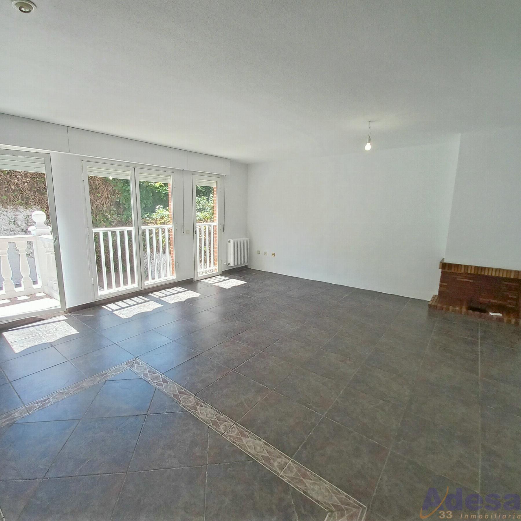 For sale of chalet in Navalcarnero